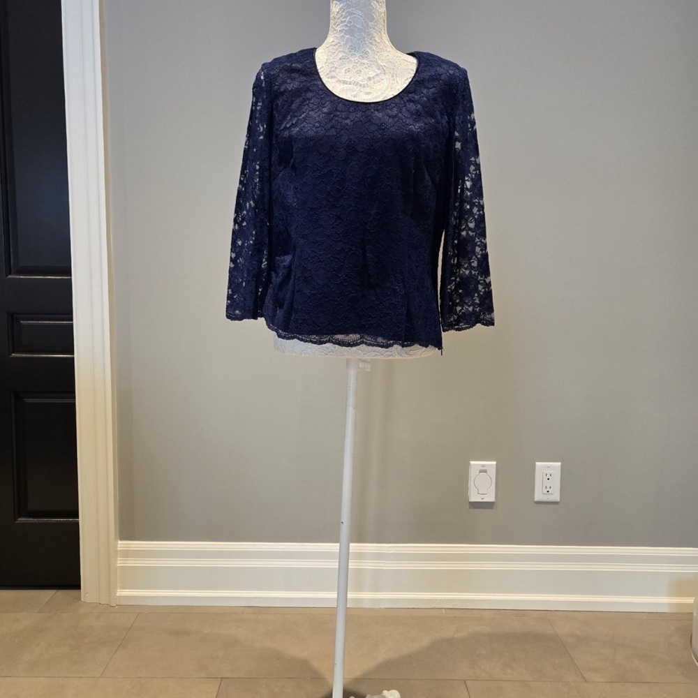 Navy Blue Lace Blazed and Matching Top with Flower Accent - Picture 4 of 8